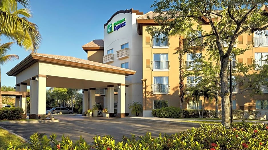 Holiday Inn Express Naples Downtown 5th Avenue By IHG