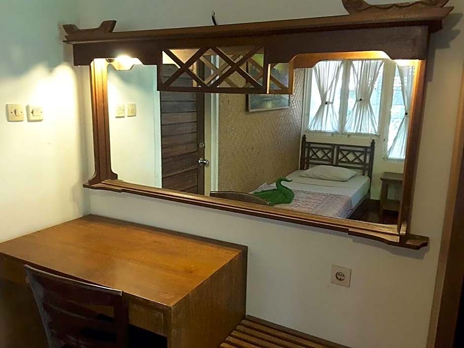Puri Pandan Restaurant and Bungalows