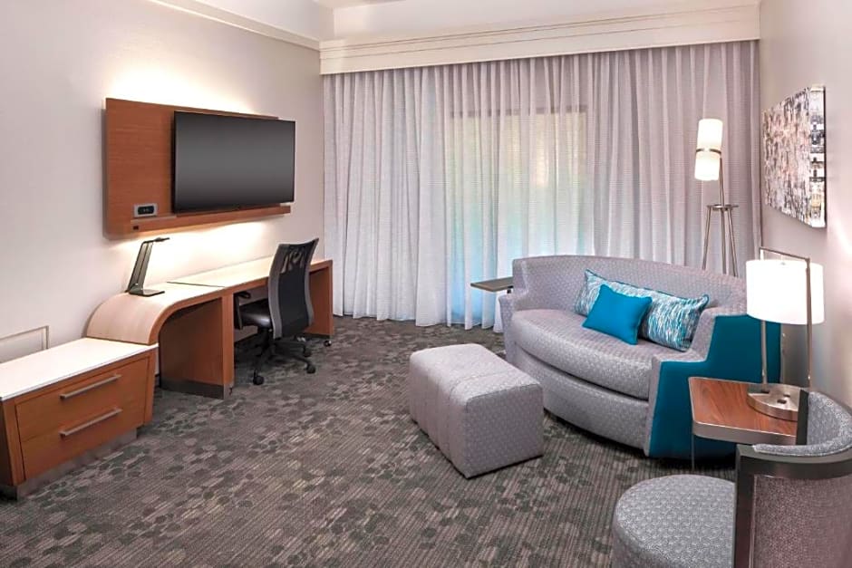 Courtyard by Marriott Pensacola