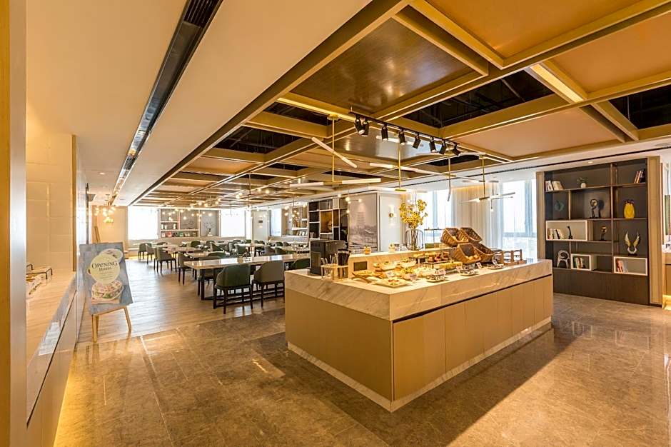 Atour Hotel Xi'an Gaoxin Jinye Road Branch                                                 