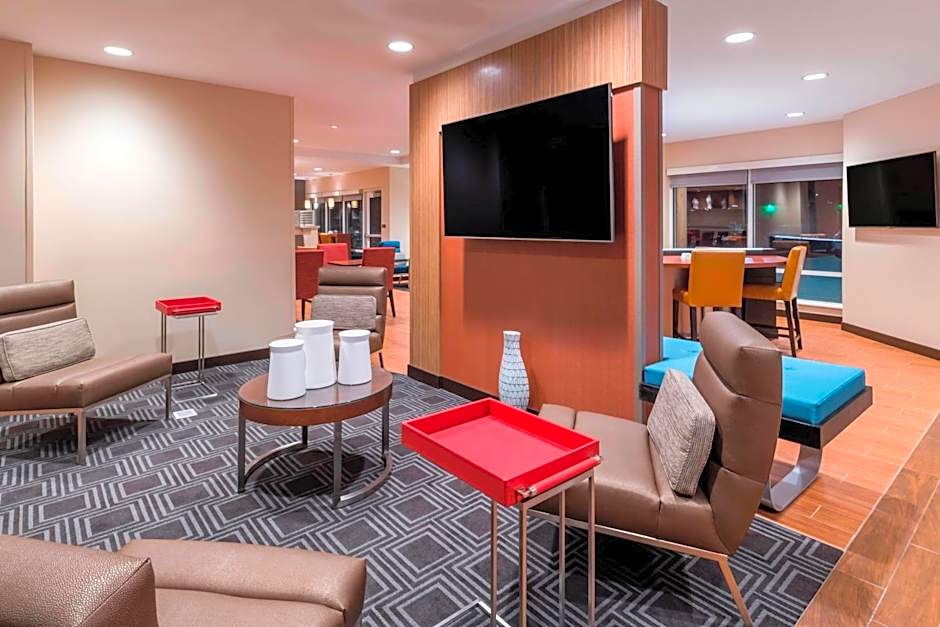 TownePlace Suites by Marriott Hays