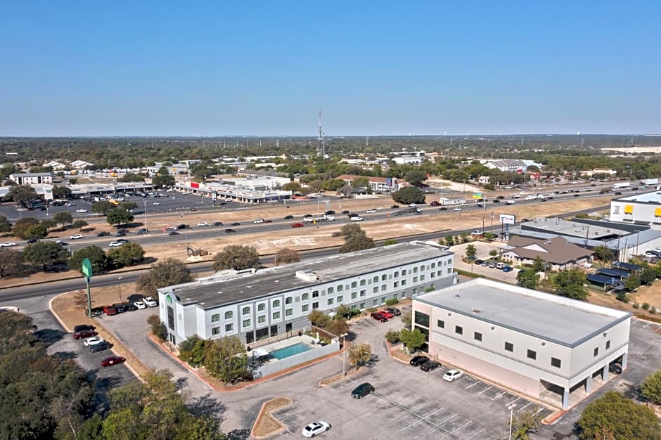 Wingate by Wyndham Round Rock Hotel & Conference Center