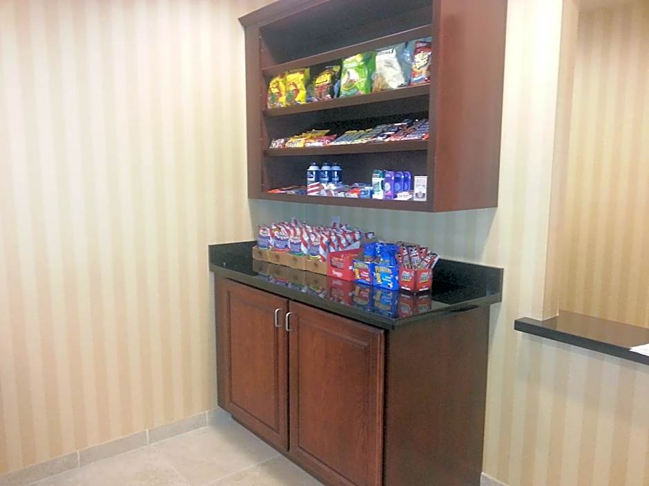 Cobblestone Inn & Suites - Bloomfield