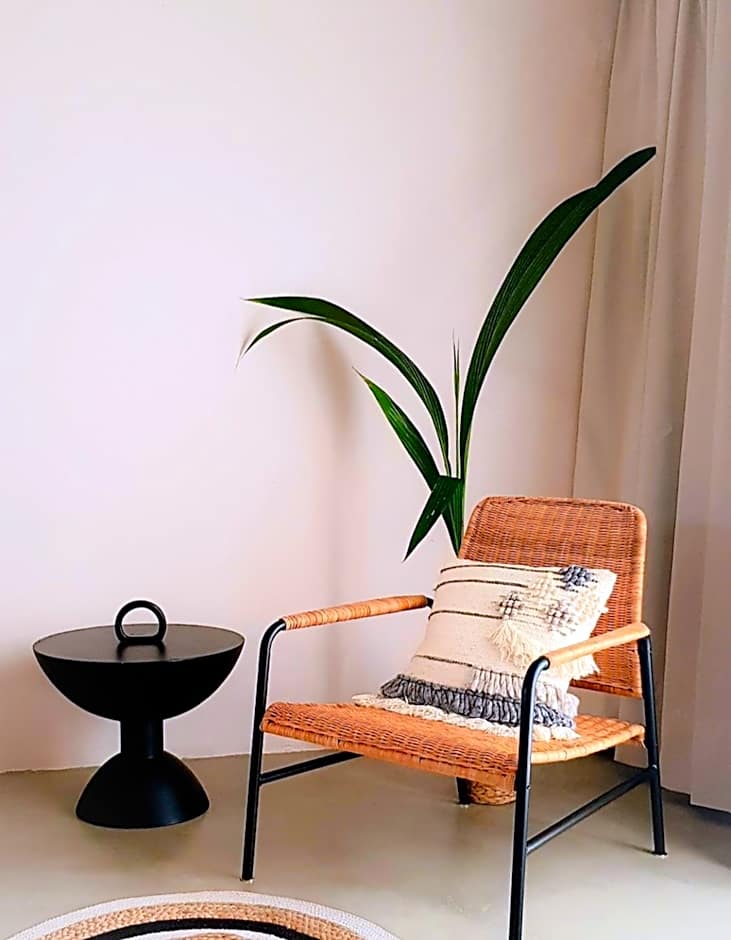 Mira Living Concept Suites Adults Only