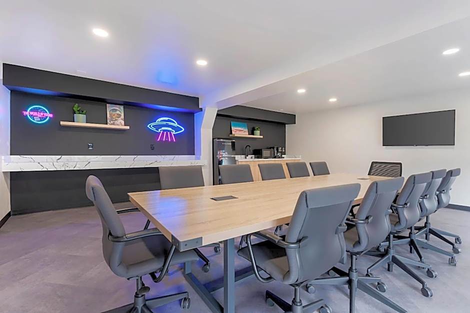 Heights House Hotel - Houston Heights Downtown an Ascend Collection Hotel