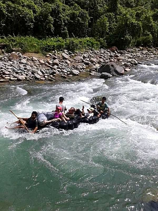 ORANGUTANTREKSUMATRA & LOVELY JUNGLE LODGE only book IF you are treking with us