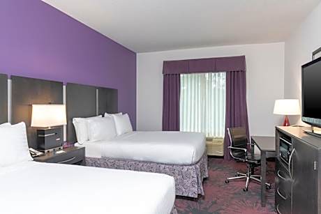 Standard Room with Two Queen Beds