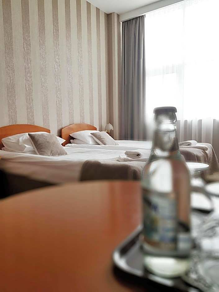 Hotel Polonez