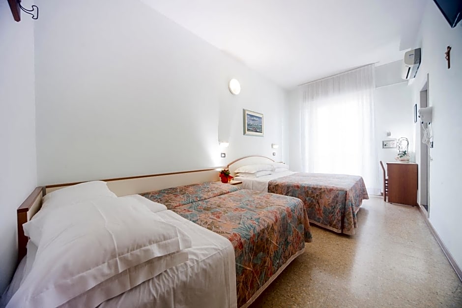 Hotel Latini