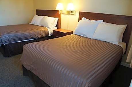 Standard Double Suite with Kitchen