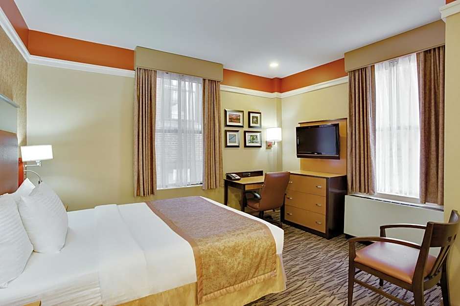 The Hotel @ Fifth Avenue