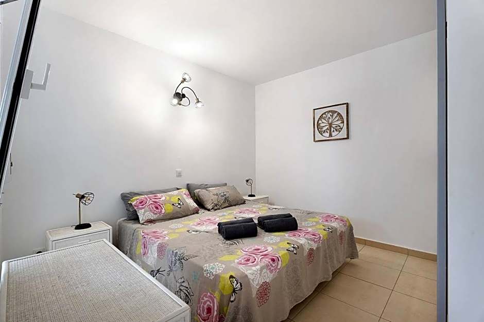 Casa Lizzy - Appartamento con vista giardino n325