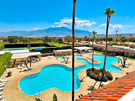 The Inn at Mission Lakes