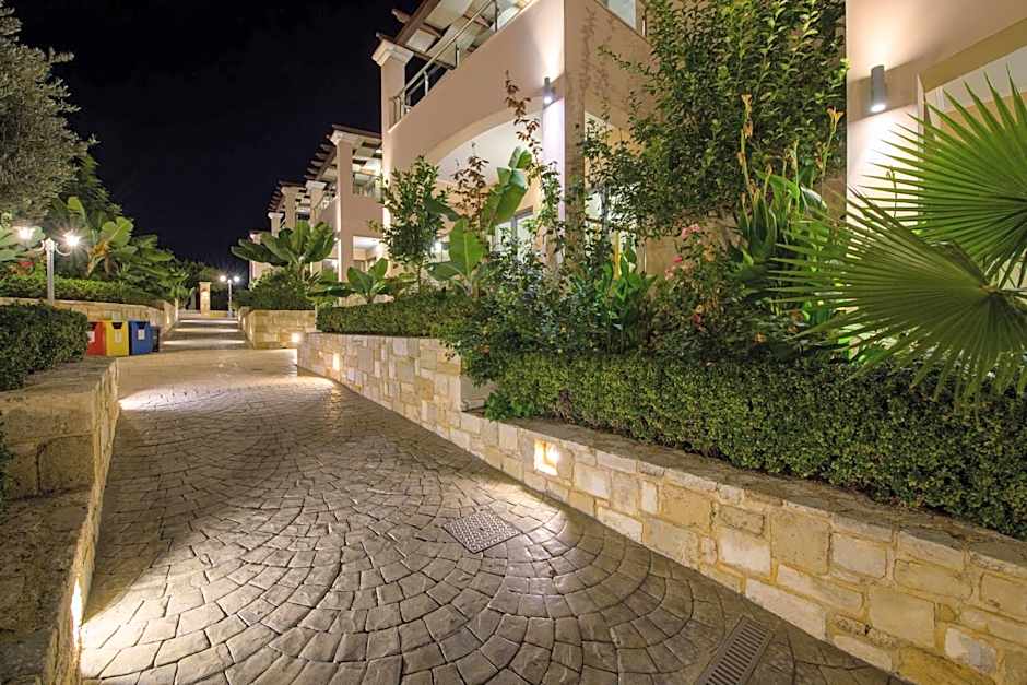 Isida Hotel Agia Marina