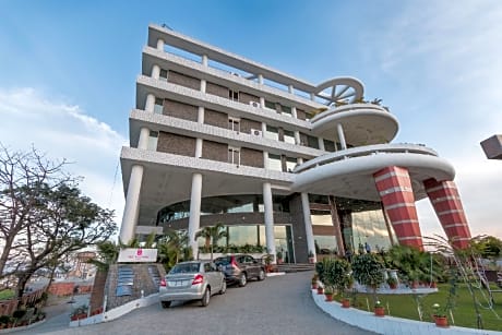 Pride Premier Solitaire Dehradun