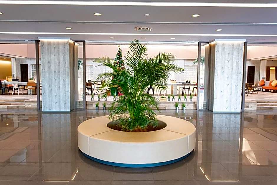 Tosei Hotel & Seminar Makuhari