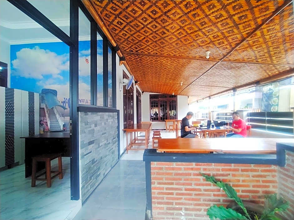 RedDoorz Syariah Near Stasiun Purwokerto