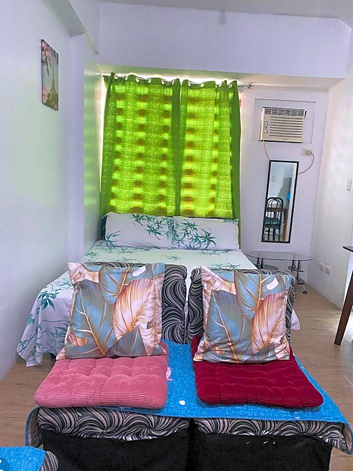 Staycation budget room