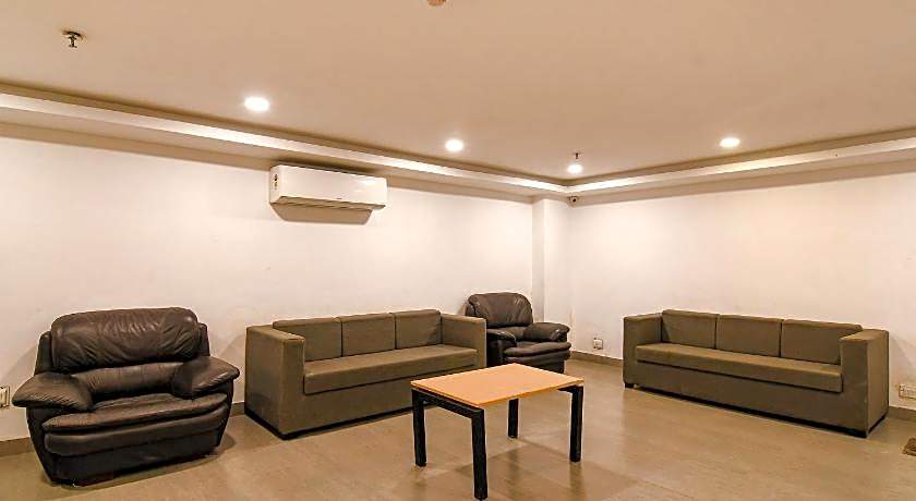 Collection O Sayeeda International