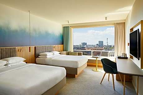 Executive Double Room with Two Double Beds and City View