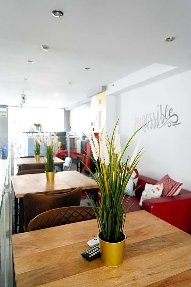 New Art Hostel - Albergue Juvenil