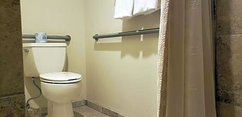 Foto 1 von 4 von King Room - Disability Access