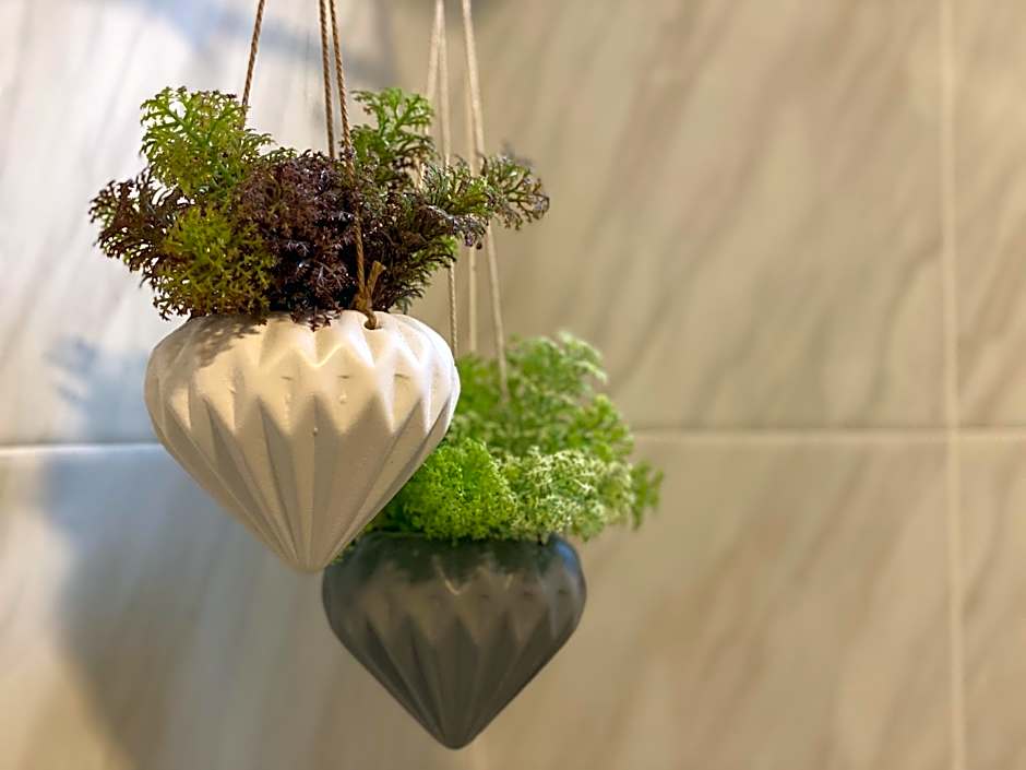 Lighthouse Hotel & Shortstay