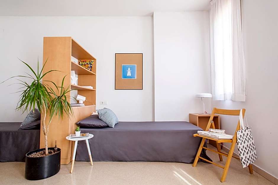 Residencia Universitaria Resa Francesc Giralt i Serrà