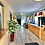 Econo Lodge Lansing - Leavenworth