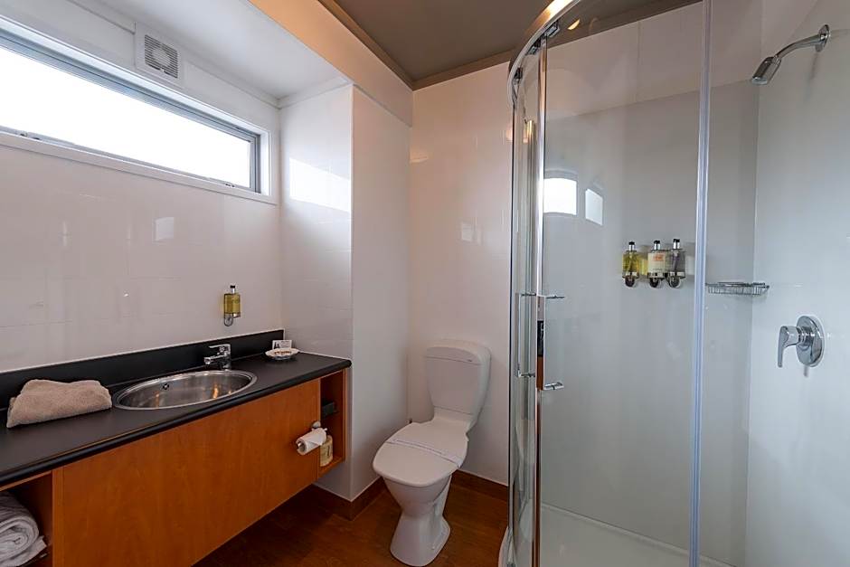 Beachcomber Inn (Picton)