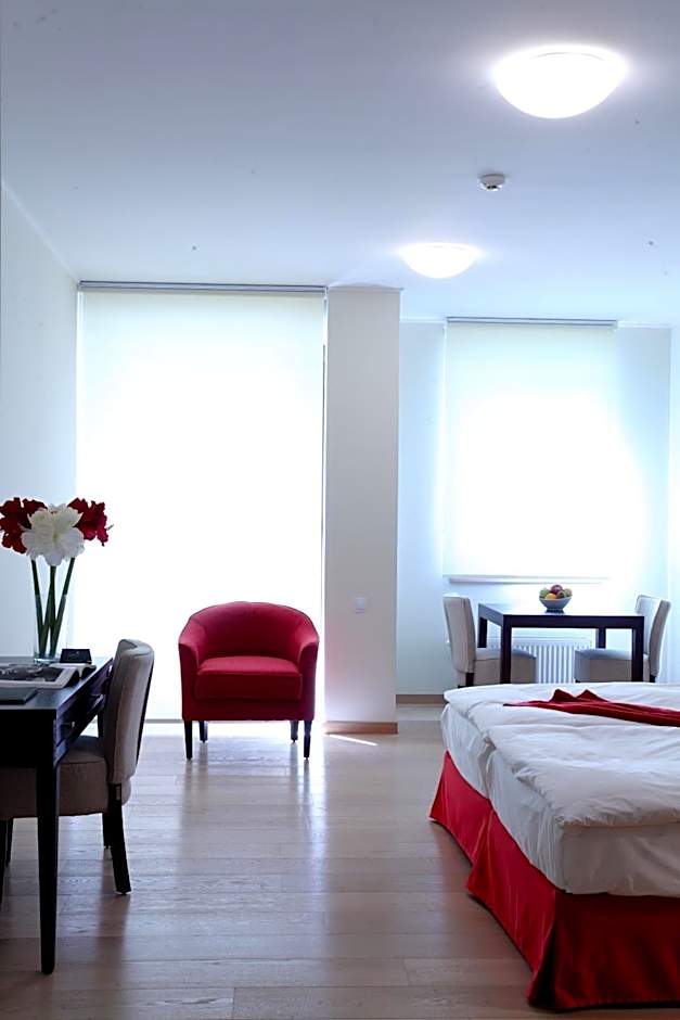 Euphoria Club Hotel