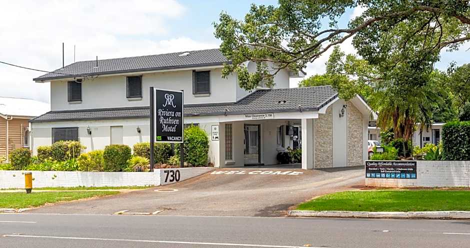 Riviera on Ruthven Motel