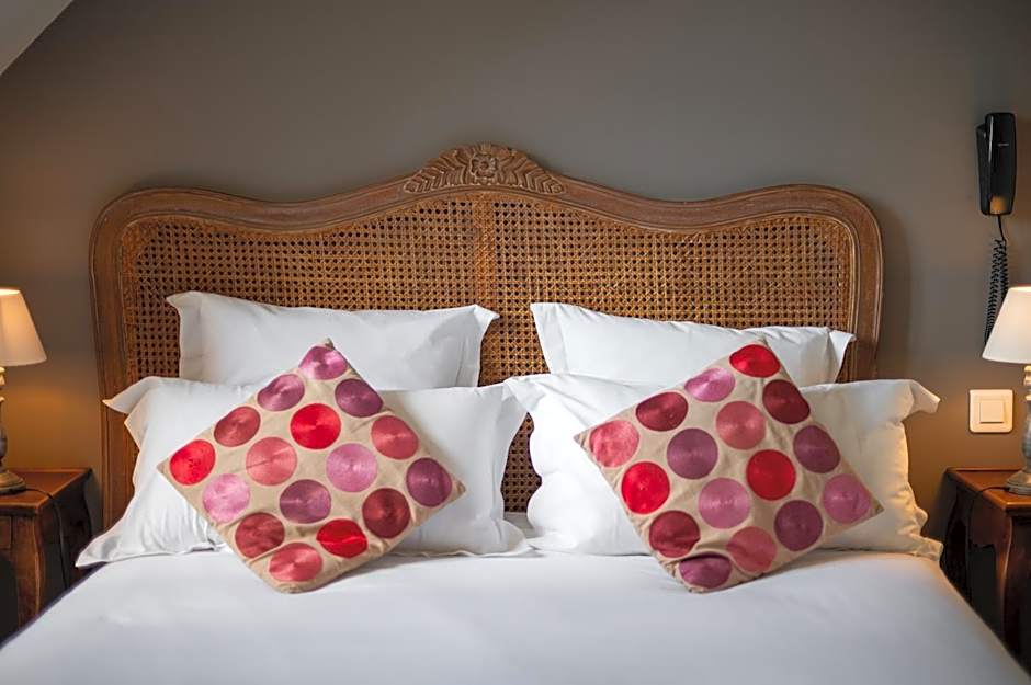 Hôtel La Couleuvrine Sarlat Centre Ville