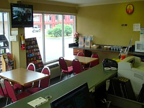 Suburban Studios Cookeville – Cookeville, TN