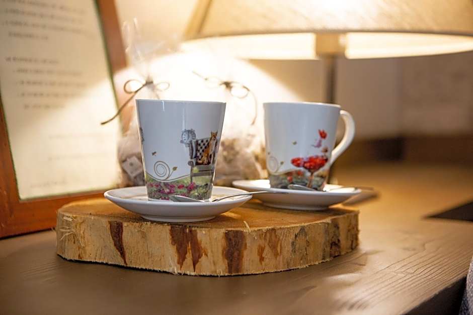 Chalet Tovel - Mountain Lake