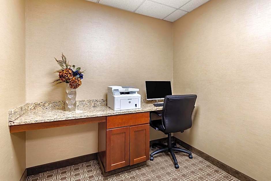 Comfort Inn Aikens Center