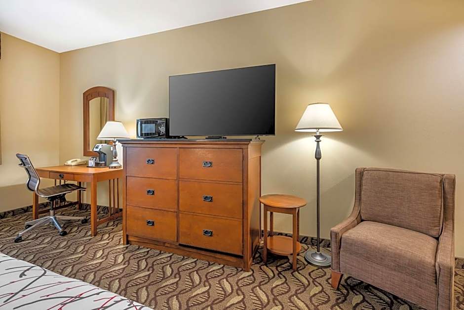 Best Western Lodge at River's Edge