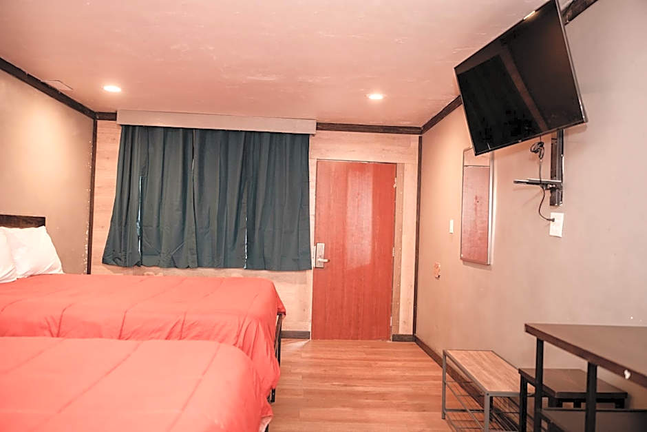 Provo Inn & Suites