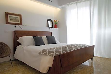 King Room with Balcony