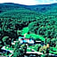 Winter Clove Inn & Resort