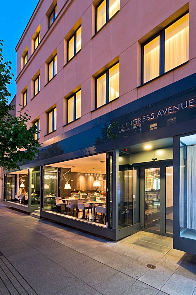 Congress Avenue Hotel