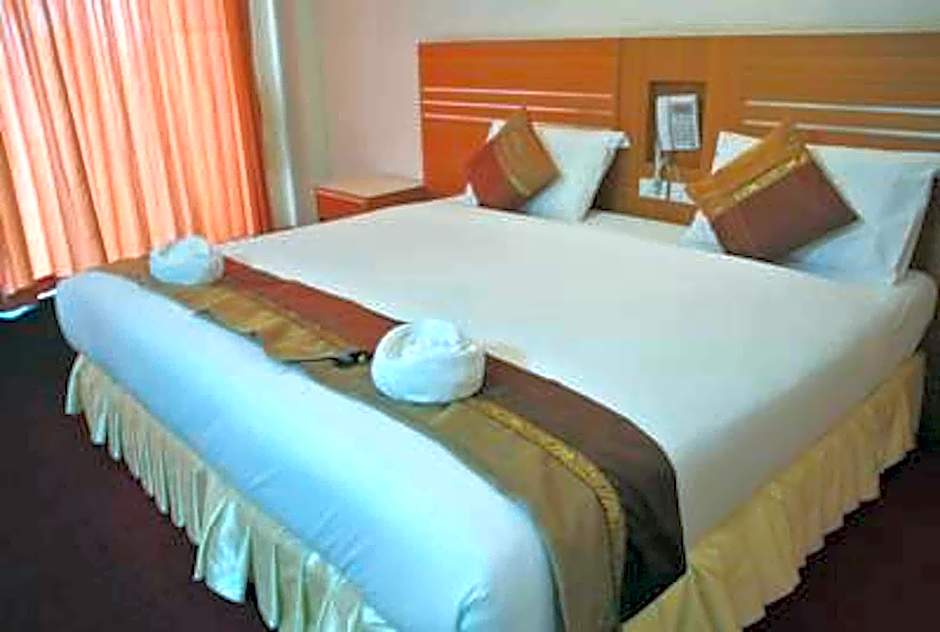 Chaikana Thani Hotel