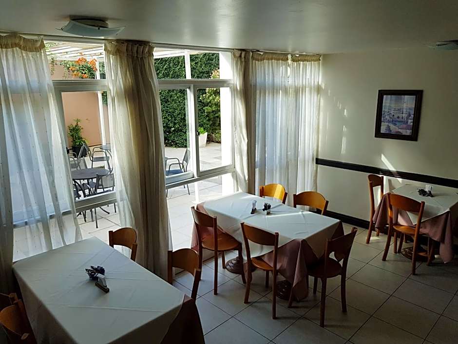 Hotel Puerta del Sol