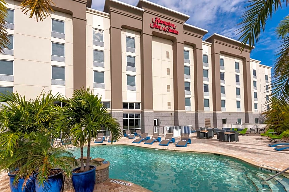 Hampton Inn By Hilton & Suites Fort Myers
