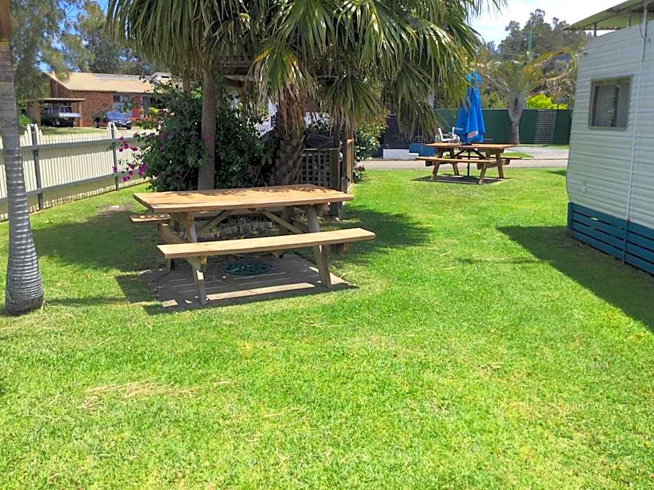 Riviera Caravan Park