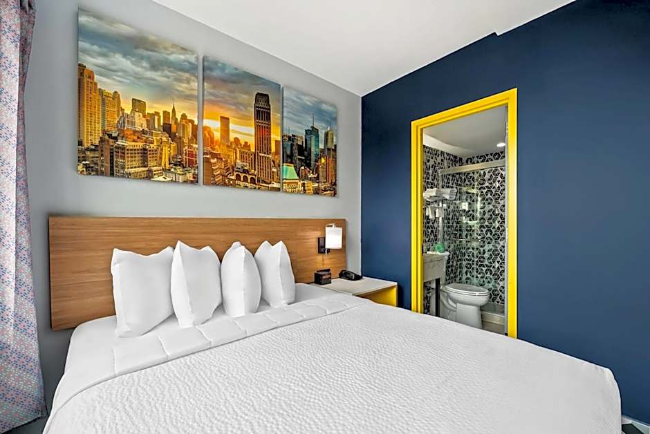 Days Inn by Wyndham New York Chinatown