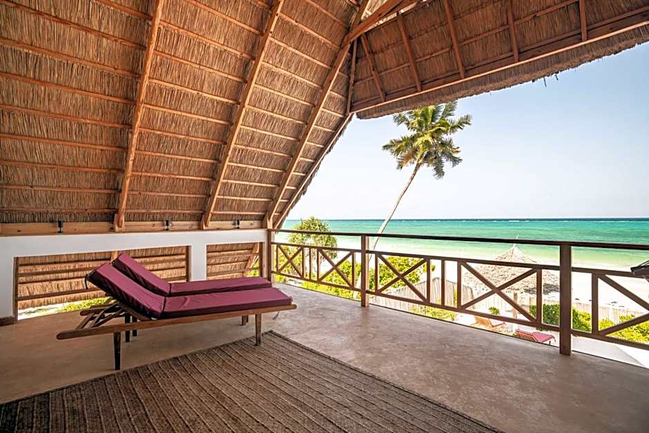 Zanzibar Sunrise at Bandas