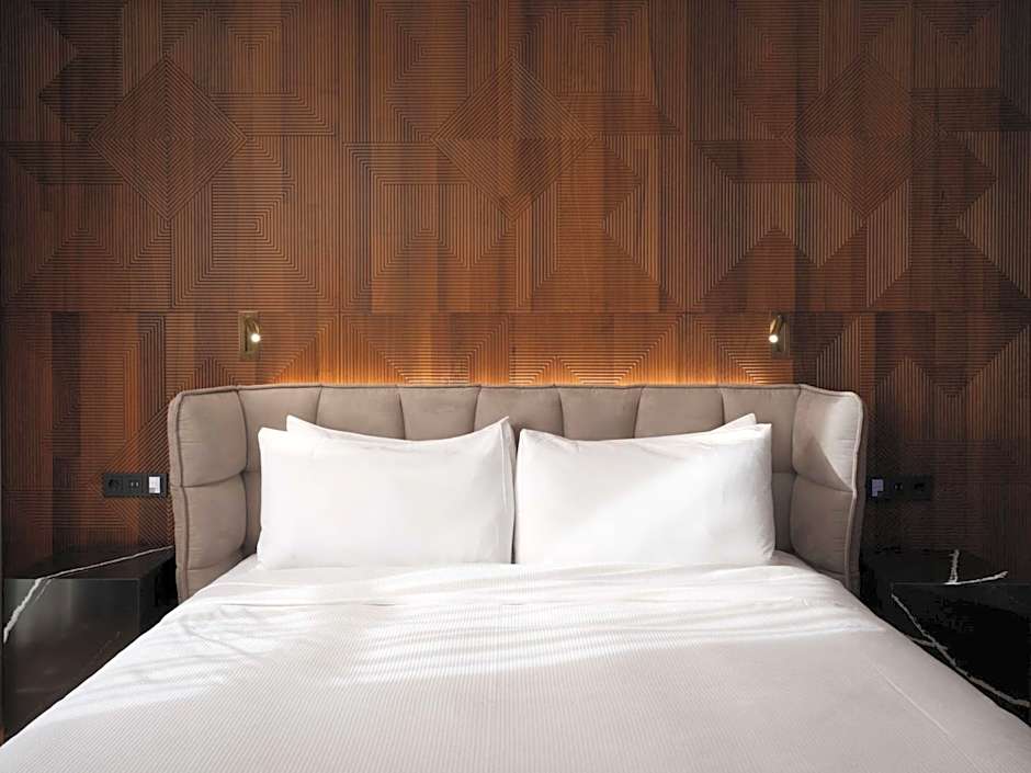 Iceland Parliament Hotel, Curio Collection by Hilton