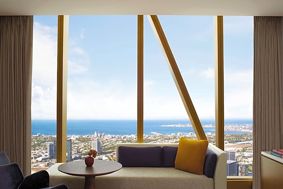 The Ritz-Carlton, Melbourne