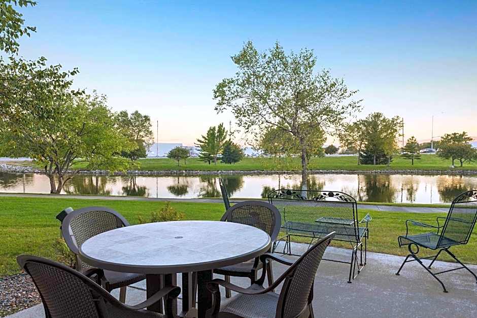 Country Inn & Suites Ankeny